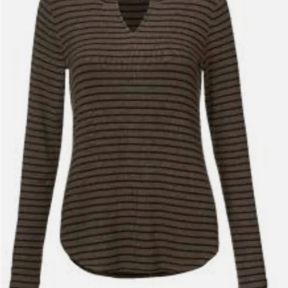CAbi Black Striped Long Sleeve Simple Tee - Picture 2 of 4